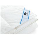 Detalle tejido y ribete azul del edredón Nube Otoño