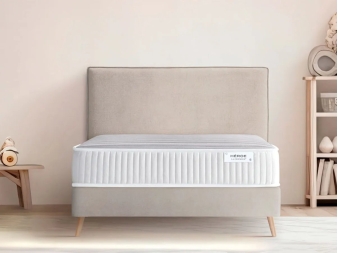 Ambiente con el Colchón Solidario Héroe para niñas y niños