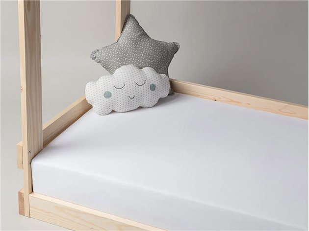 Funda de colchón para cuna antialérgenos Velfont colocada