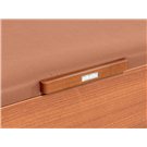 Detalle tirador del Canapé Naturebox 2.0 doble tapa y alta capacidad cerezo