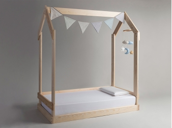 Cuna infantil con almohada visco antialérgica Velfont