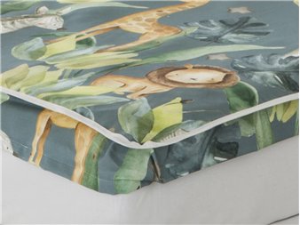 detalle estampado simba verde saco nordico cañete